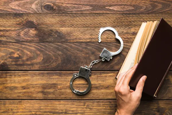 Etapas del proceso penal en Perú desde la denuncia hasta la sentencia Etapas del proceso penal